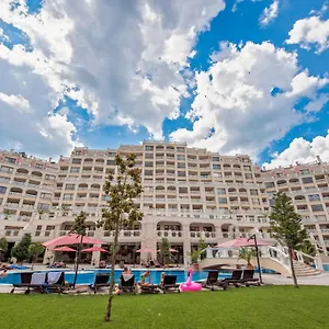 Summertime In South Bay Apartament Varna